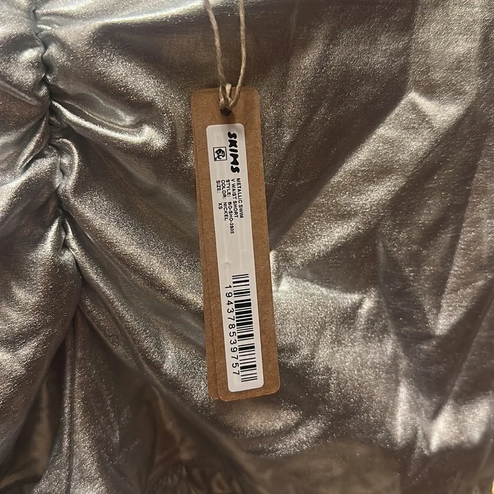 SKIMS METALLIC SWIM V-WAIST SHORT in Nicole NEW